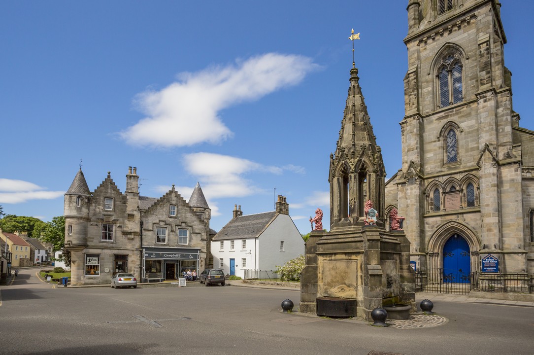 Outlander Film Locations Small Group Tour