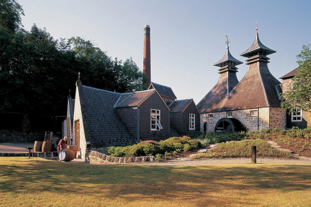 Moray Coast, Wildlife and Whisky Small Group Tour